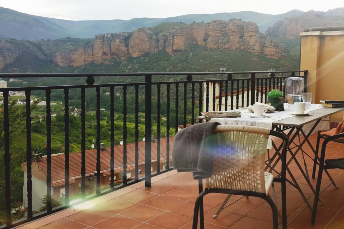 Un Apartamento Con Vistas Viguera Eksteriør bilde