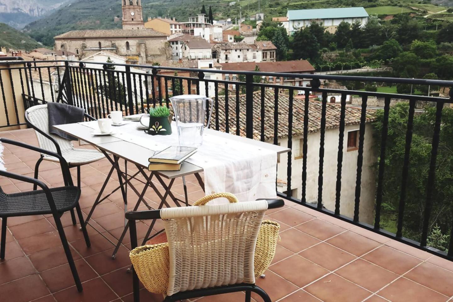 Un Apartamento Con Vistas Viguera Eksteriør bilde